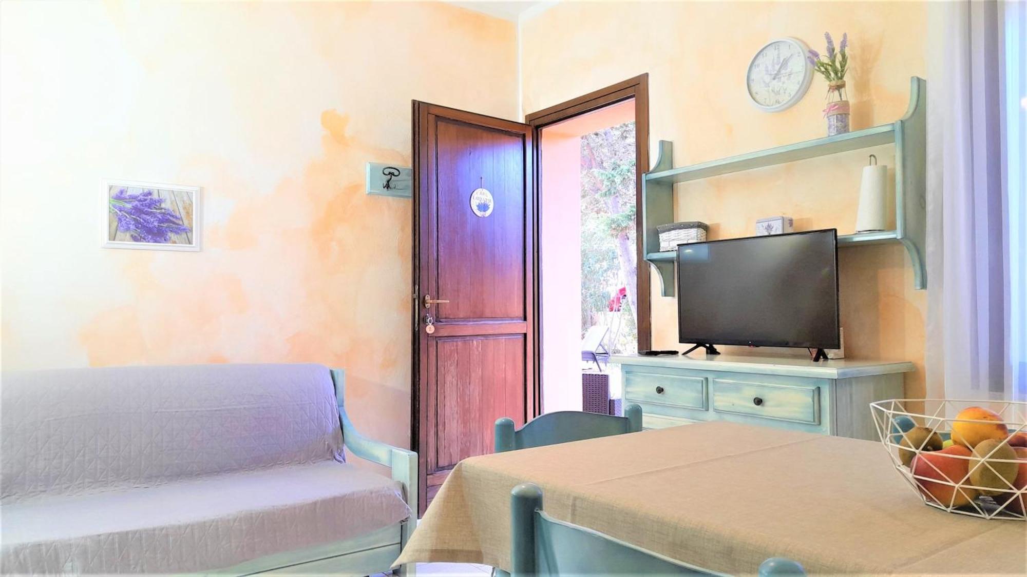 Ferienhaus Casa Lavanda - Villaggio Galanu Li Valcaggi Luaran gambar